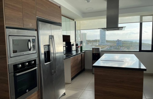Manta Apartment | Moderno y Exclusivo Apartamento con Vista al Mar