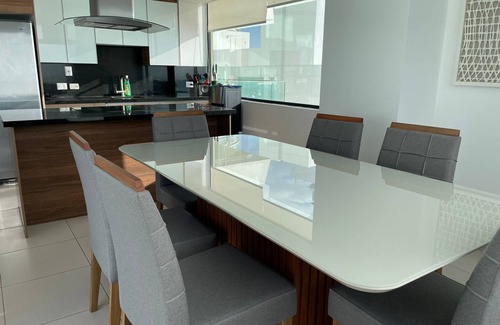 Manta Apartment | Moderno y Exclusivo Apartamento con Vista al Mar