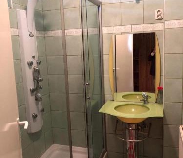 Csepel-Kiralyerdo Apartment | Mohi Private