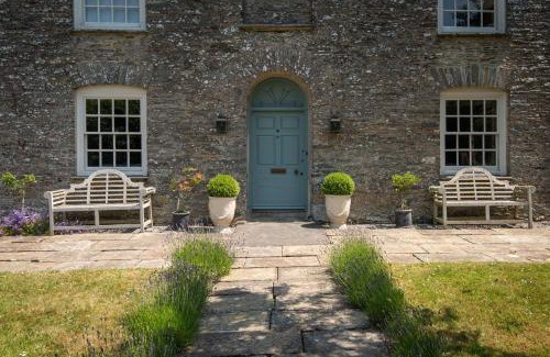 Chillington House | Mole House
