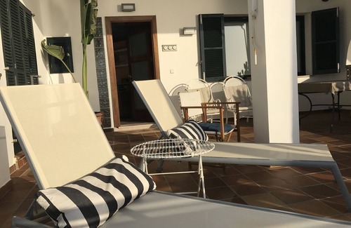 Palma de Mallorca Villa | Molinar-Portixol. El lugar perfecto para trasladar tu oficina delante del mar!