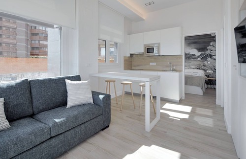 Zarautz Apartment | Mollarri apartment by Egona