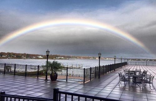 Red Bank Hotel | Molly Pitcher Inn