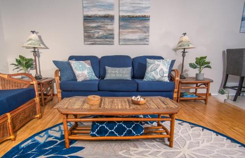 Ualapue Apartment | Molokai Island Retreat with Beautiful Ocean Views and Pool - Newly Remodeled!