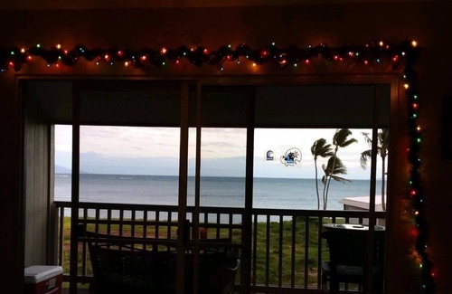 Ualapue Condo | MOLOKAI ISLAND Two Bedroom Oceanfront Top End Unit!