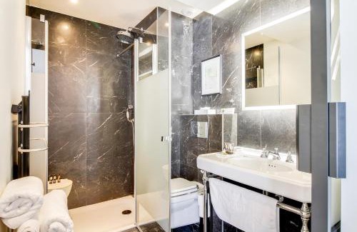 Montmartre Hotel | Mom'Art Hotel