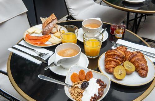 Montmartre Hotel | Mom'Art Hotel