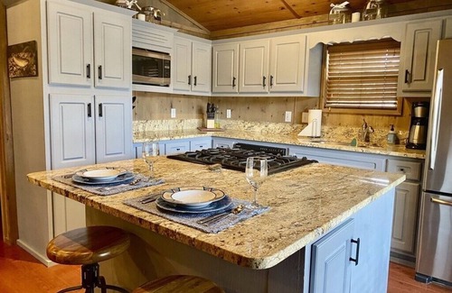 Breckenridge Cabin | "Mom's House" Premier 2 bed 2 bath Breckenridge Chalet