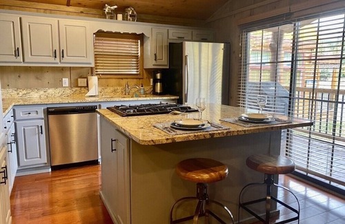 Breckenridge Cabin | "Mom's House" Premier 2 bed 2 bath Breckenridge Chalet