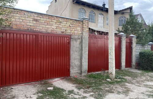 Bishkek House | Mom's Old House. Family friendly with backyard. Safe and close to US embassy.