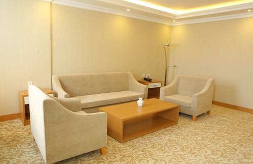 Kirkos Hotel | Momona Hotel