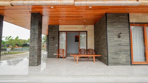 Banjarangkan House | Mona Bali Guest House