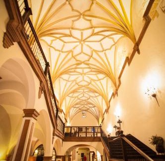Nuevalos Hotel | Monasterio De Piedra