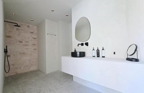 Moni Hotel | Monastery Estate Retreat