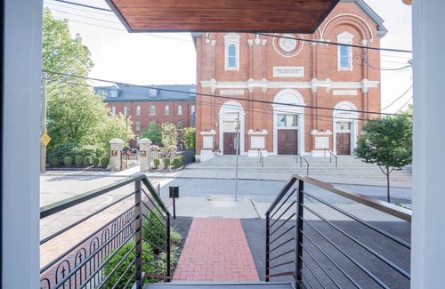 Mount Adams House | Monastery Guest House 2 Bedroom Option