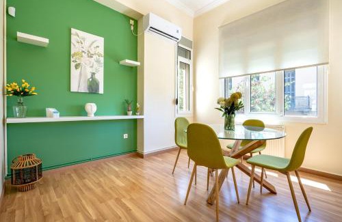 Psirri Apartment | Monastiraki Aélia Apartment by ΜΡS