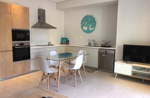 Pereybere Apartment | Montécrista: Modern & cozy 1-room apartment