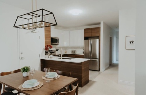 Saint-Faustin-Lac-Carre Condo | Mont-Blanc summer in/out: hiking, beach & pool