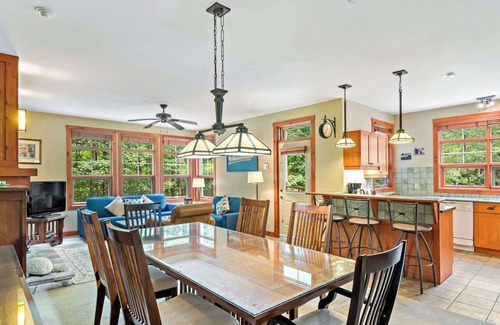 Tremblant-Les-Eaux Condo | Mont-Tremblant - Tremblant-Les-Eaux 203-02