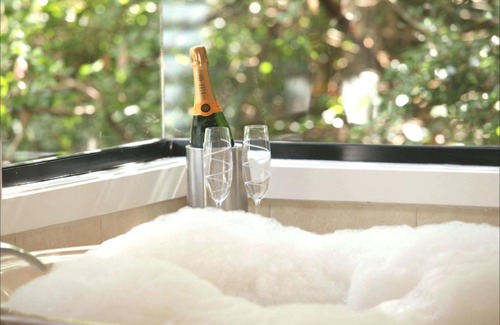 Flaxton Bed & Breakfast | Montague's of Montville