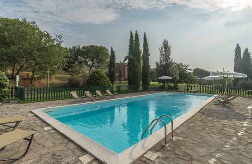 Magione Apartment | Montali Apartment + 1 Room