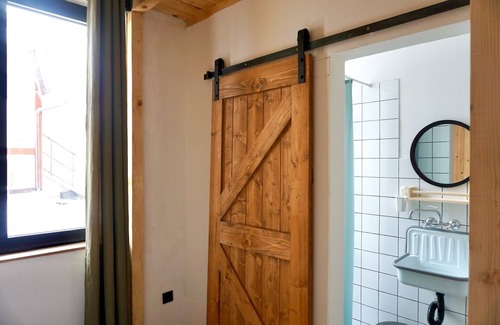Lisina House | Montana Guesthouse
