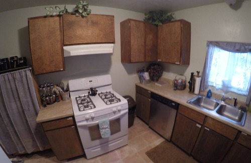 Florence Apartment | Montana Mountain Moods Bed and Bath! nLower RATESn