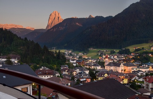 Ortisei Apartment | Montaniola Apartment Resciesa - Bright living in a fantastic location
