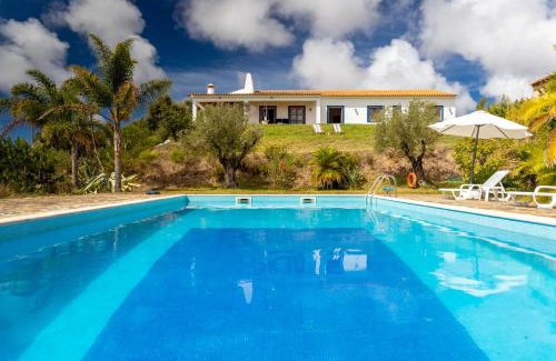 Zambujeira do Mar Villa | Monte Cerro da Vigia by Vacationy