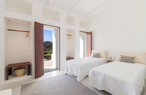 Luzianes House | Monte de Torquines - Casa de Campo by Urban Beach Rentals