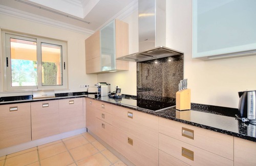 Vila Nova De Cacela Villa | Monte Rei 2 bed Linked Villa
