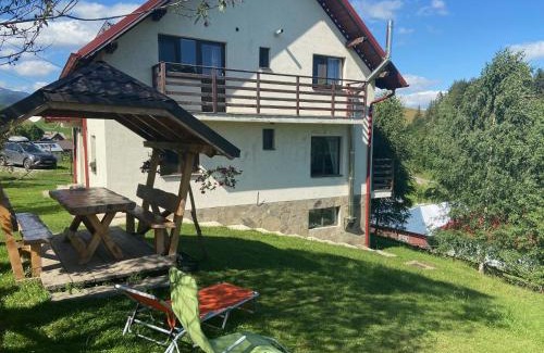 Sirnea House | MonteCrai