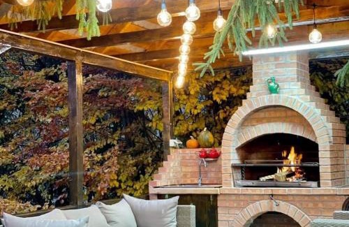 Horea Ski Chalet | Montesse Chalet- La noi la munte