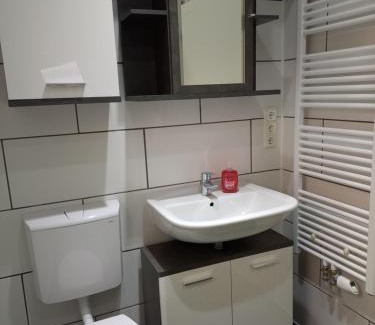 Oberteisbach Apartment | Monteurwohnung