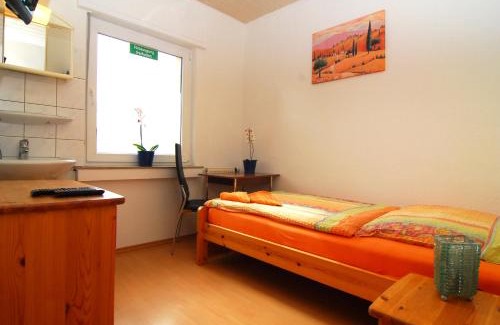 Eschweiler House | Monteurzimmer Krings Baptistastr 2a