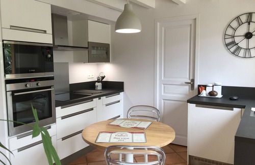 Aiguelongue Villa | Montpellier villa with pool 10 minutes from the city center 8 km from the beach.