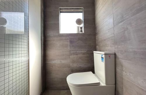 Montrose Hotel | Montrose Double Bed Room close to City