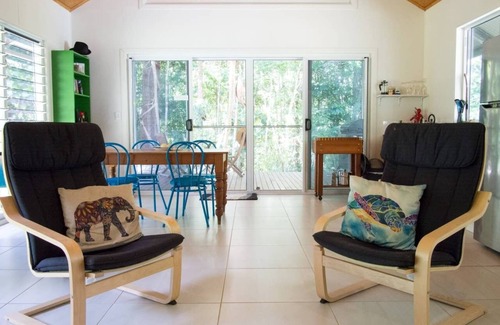 Cow Bay House | Moo Creek Rainforest hideaway