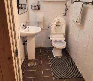 Busanjin Apartment | Moomoo House