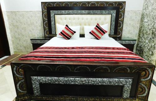 Johar Town Hotel | Moon Palace Hotel Lahore