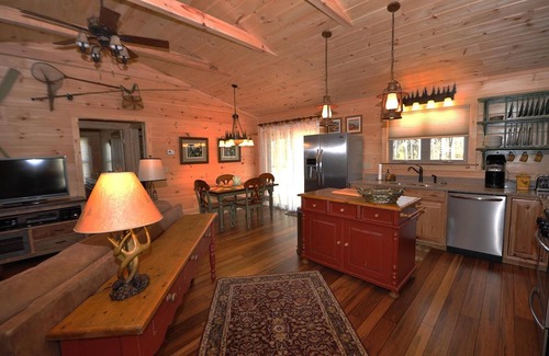Hot Springs Cabin | MoonDance River Cabin, Experience The Romance! Upscale Cabin With Hot Tub.
