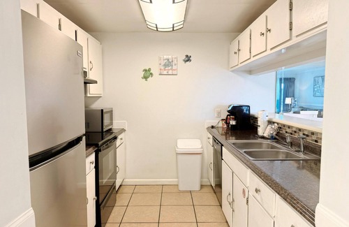 Panama City Beach Apartment | Moondrifter 105