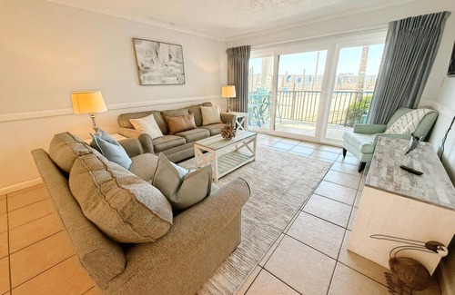 Panama City Beach Apartment | Moondrifter 105