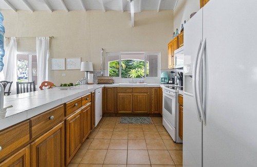 Gregory Town House | Moonflower 4 Bedroom Home