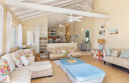 Gregory Town House | Moonflower 4 Bedroom Home