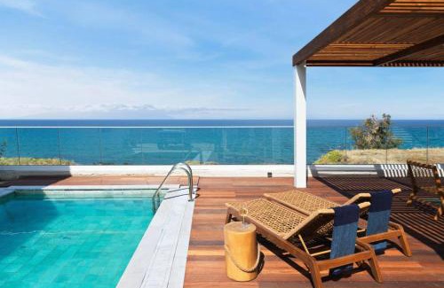 Pachyammos Villa | Moonlight Villas Boutique Seaside Retreat for Groups