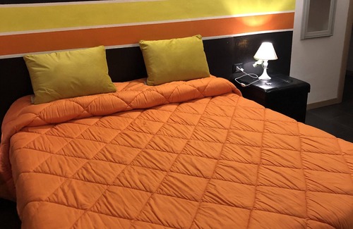Cardano al Campo Bed & Breakfast | Moonrose
