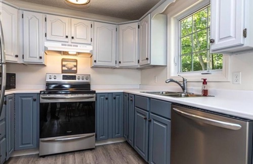 Maugerville House | Moor & Muse Lakehouse- Grand Lake