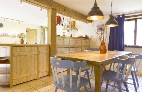 Sticklepath House | MOORHAVEN, pet friendly, with open fire in Chagford