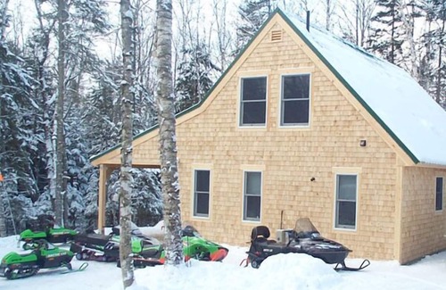 Rockwood Cabin | Moose River Escape-NEW for 2023 Whole house generator and FAST Starlink internet